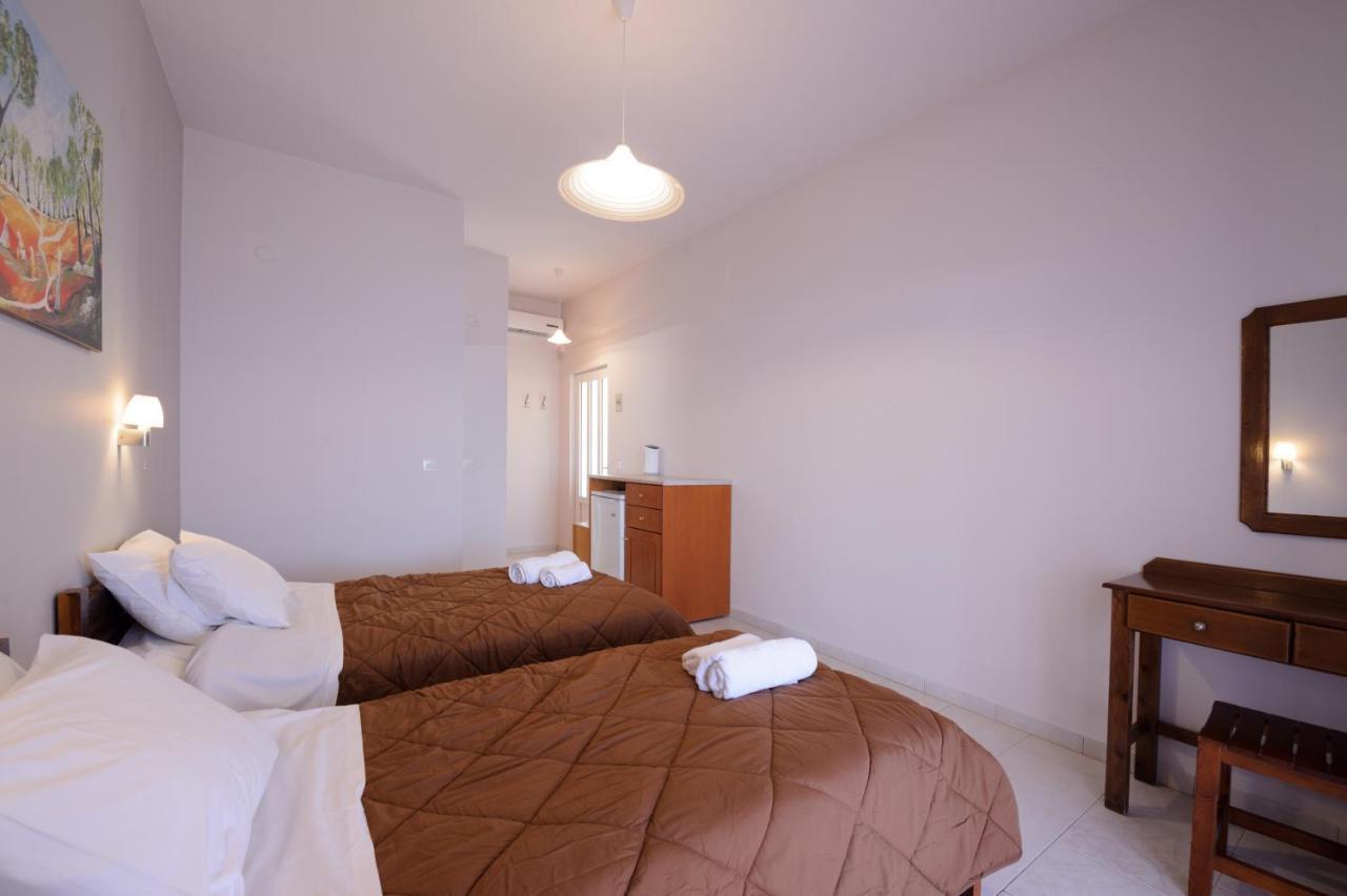 Elias & Vasili House Hotel Agios Georgios Pagon Buitenkant foto