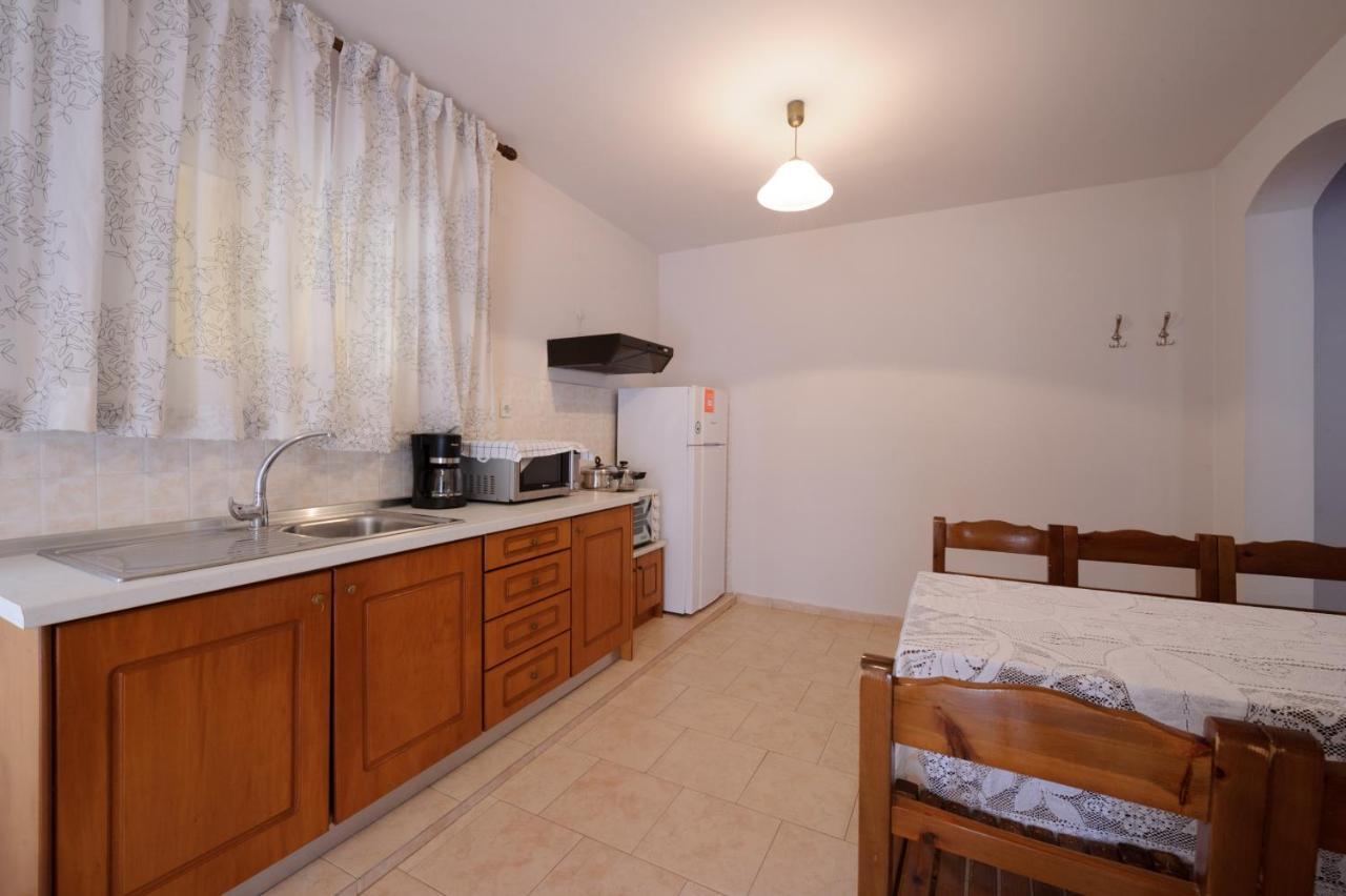 Elias & Vasili House Hotel Agios Georgios Pagon Buitenkant foto