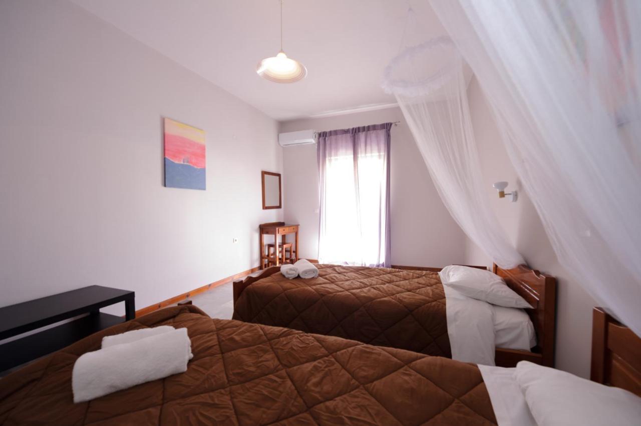 Elias & Vasili House Hotel Agios Georgios Pagon Buitenkant foto