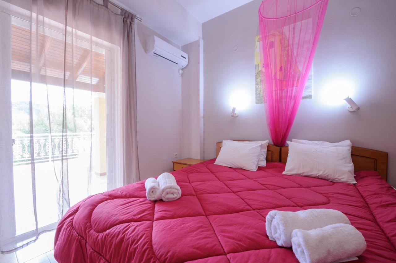Elias & Vasili House Hotel Agios Georgios Pagon Buitenkant foto
