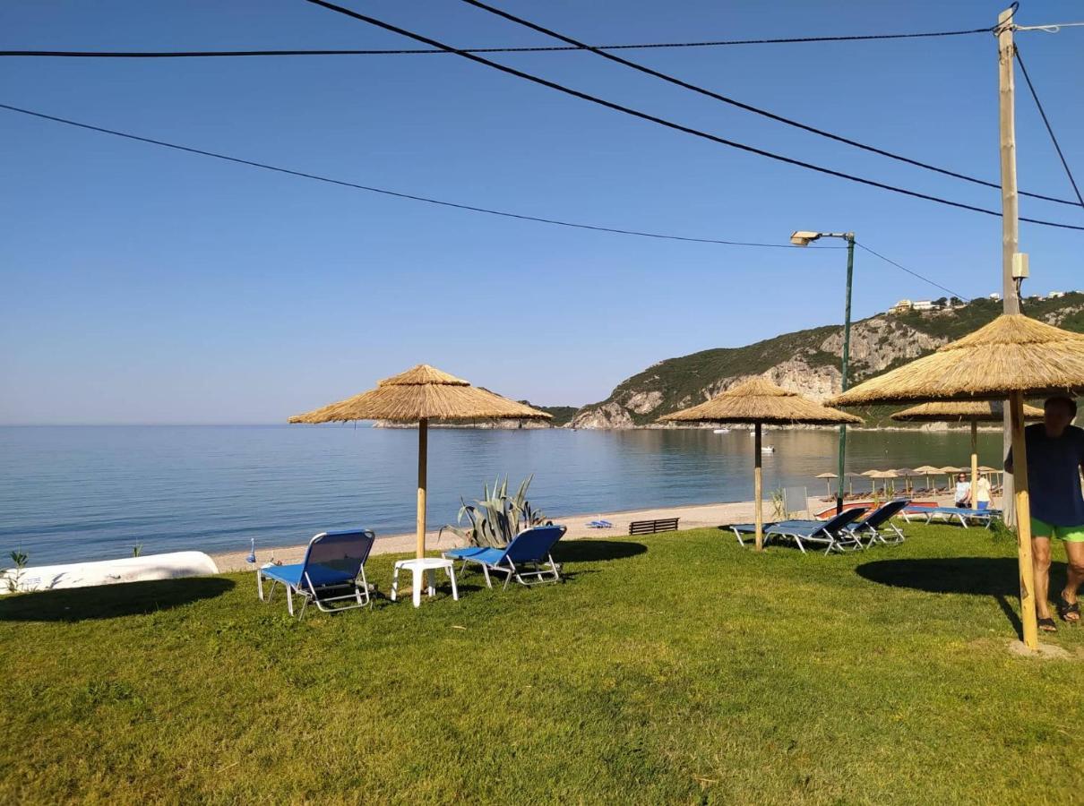 Elias & Vasili House Hotel Agios Georgios Pagon Buitenkant foto