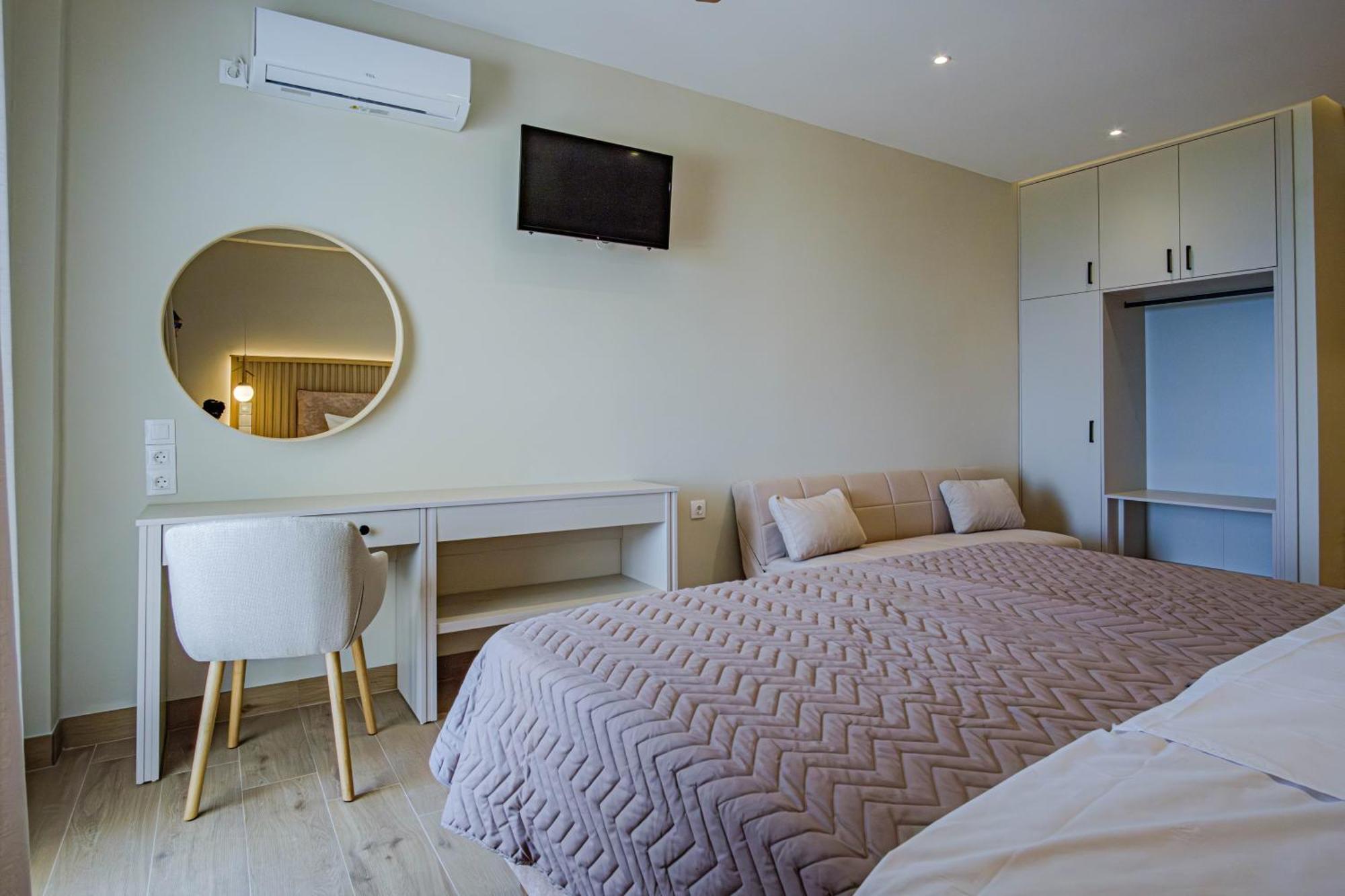 Elias & Vasili House Hotel Agios Georgios Pagon Buitenkant foto